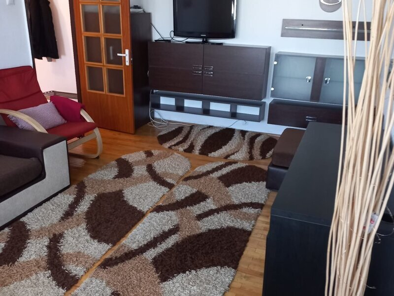 Aviatiei, metrou Aurel Vlaicu, mobilat modern, bloc reabilitat